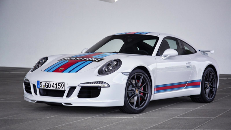 Illustration for article titled Sweet Merciful Crap: Porsche Is Building A Martini-Liveried 911